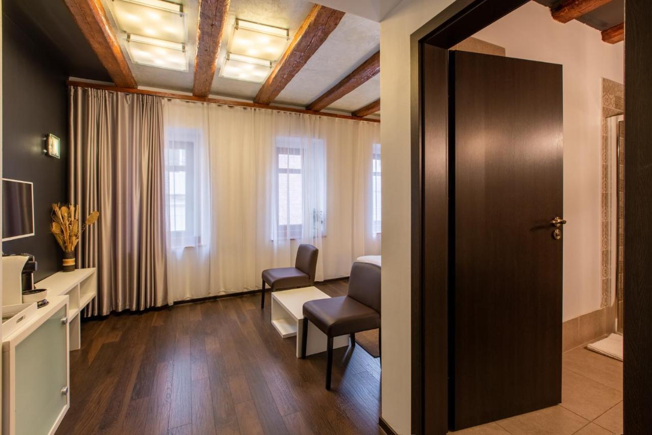 Vendi Grand Square Residence Sibiu Exterior photo